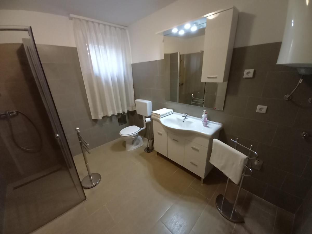 Apartments Lungo Пула Екстер'єр фото