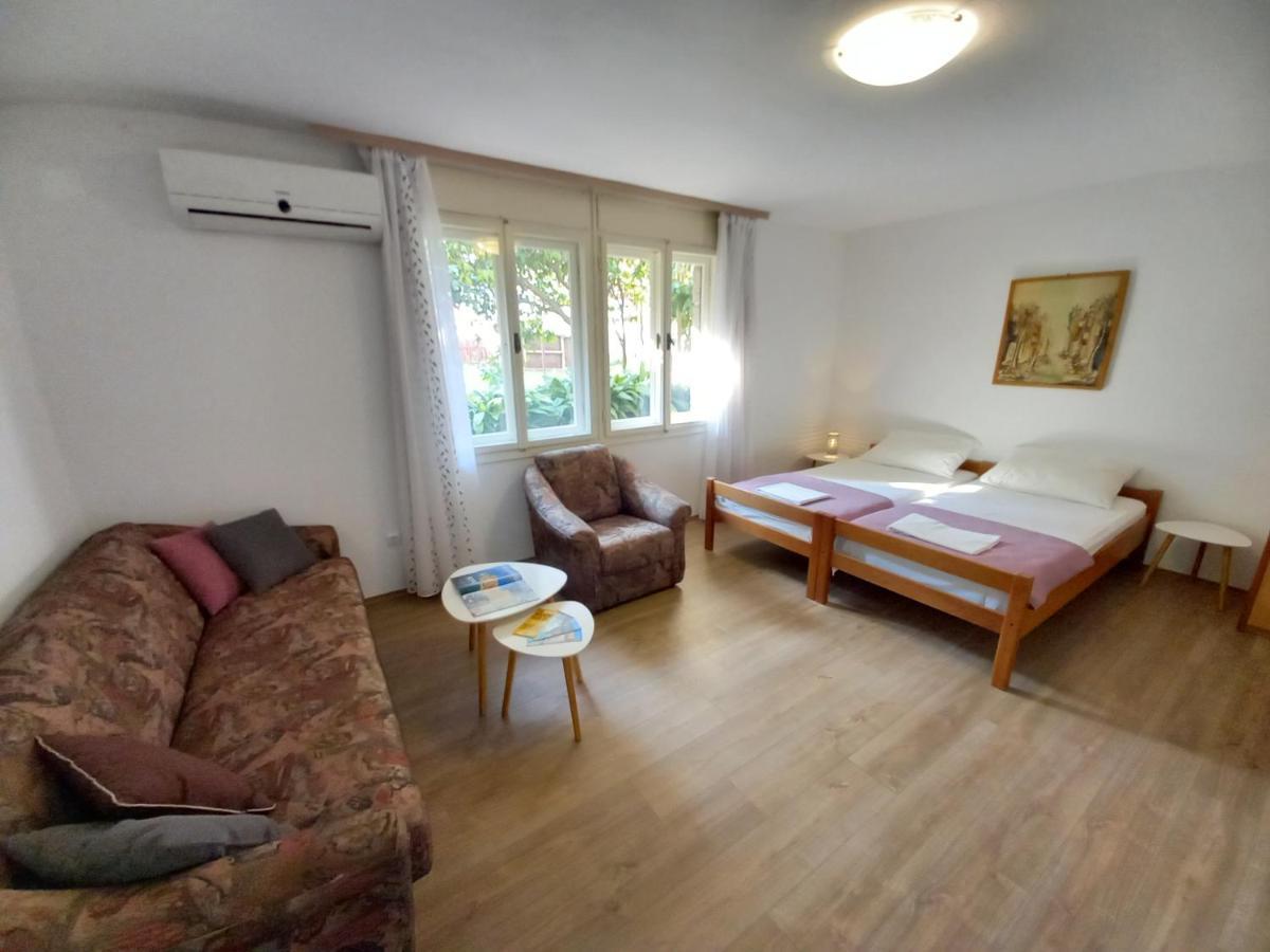Apartments Lungo Пула Екстер'єр фото