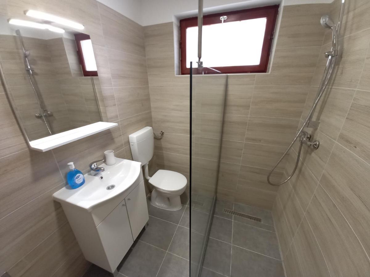Apartments Lungo Пула Екстер'єр фото